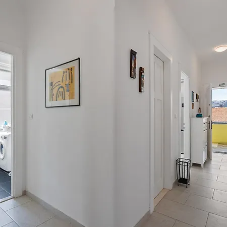 Apartamento Marjan Retreat